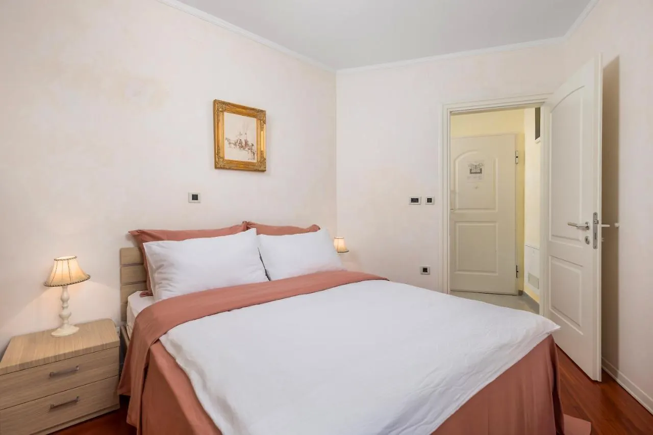 Villa Perla Apartments With Balcony Icici