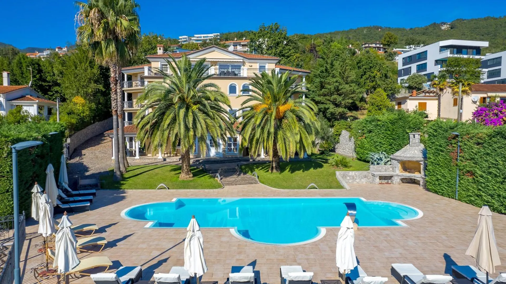 Villa Perla Apartments With Balcony Icici